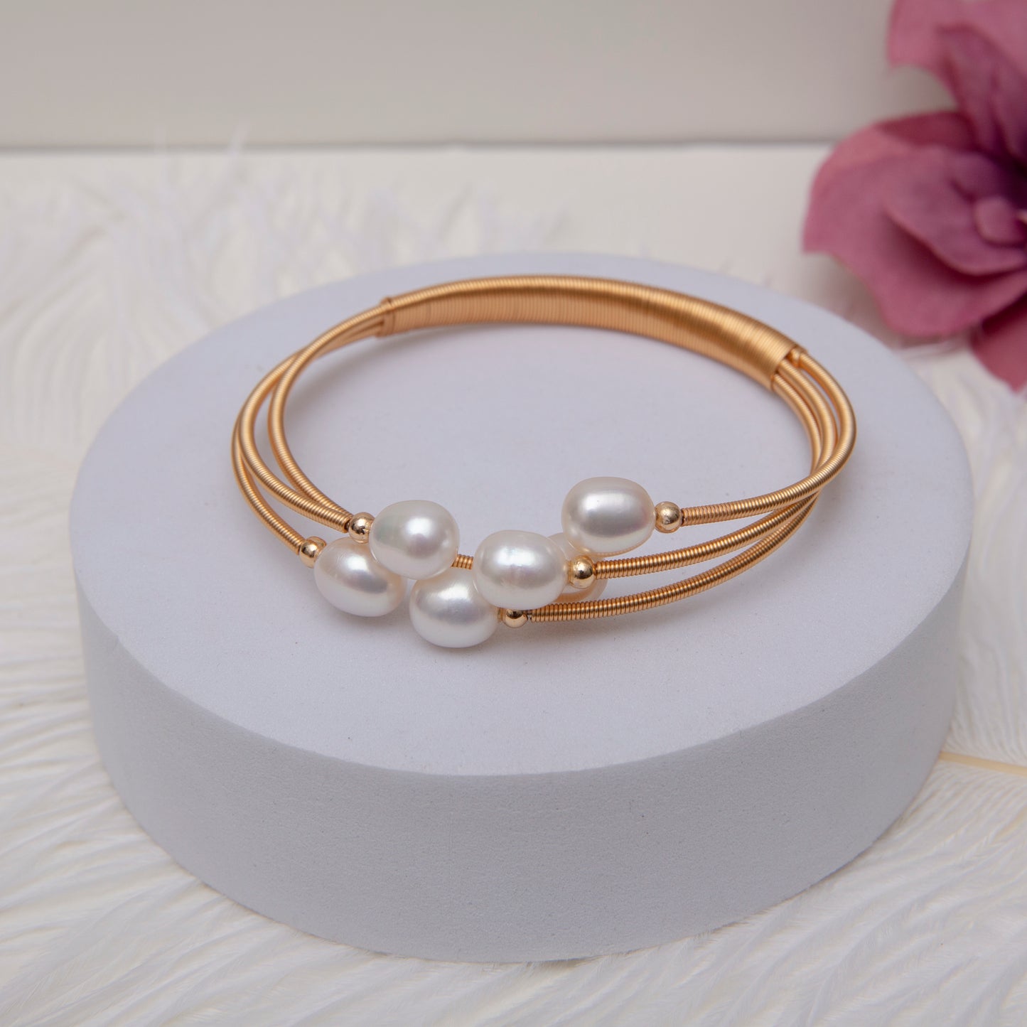 Mahika Layered Pearl Bracelet